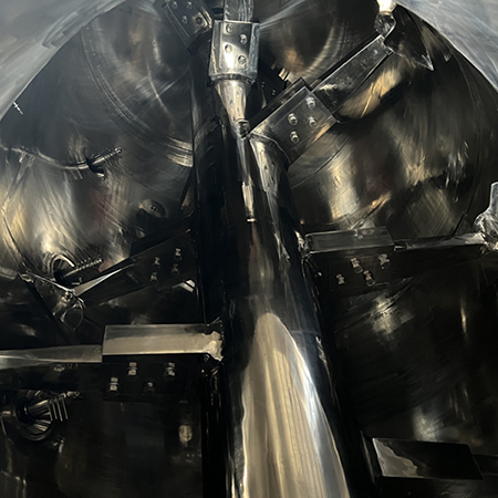 نجاح Shuanglong في تسليم أول خلاط أفقي عالي نوع محراث (مفاعل) بسعة 20 م³ لمصنع صابون الكالسيوم